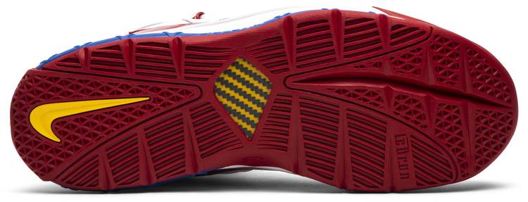 Nike LeBron 3 Superman (2019)