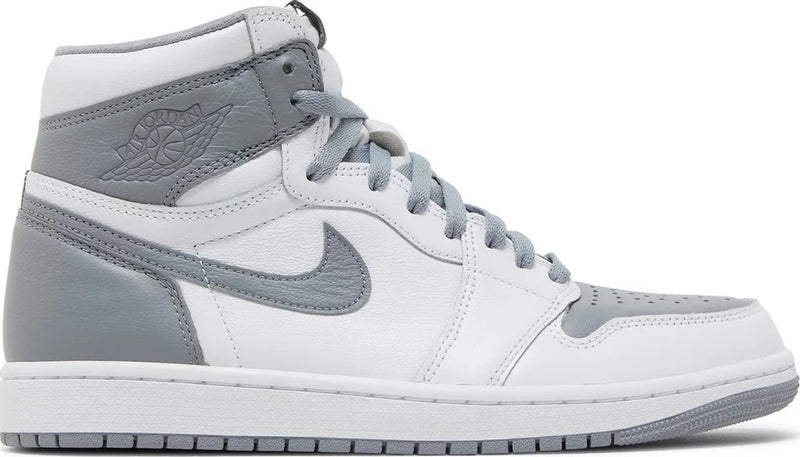 Jordan 1 Retro High OG Stealth